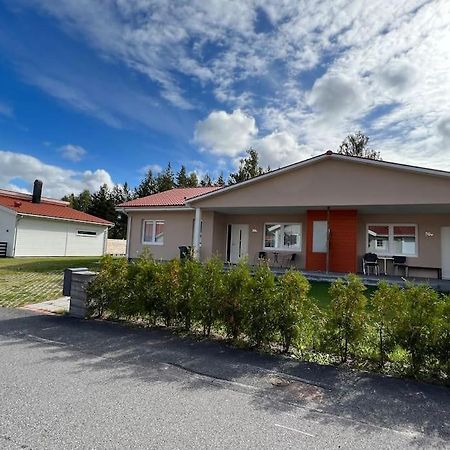 Villa Beautiful Terraced House With Private Parking Sandviken Exterior foto