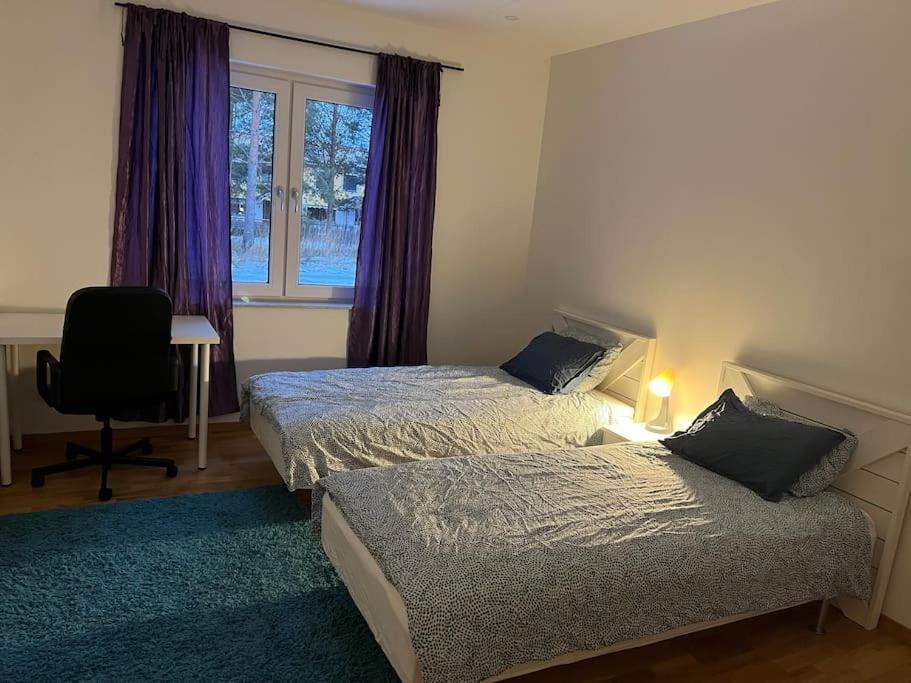 Villa Beautiful Terraced House With Private Parking Sandviken Exterior foto